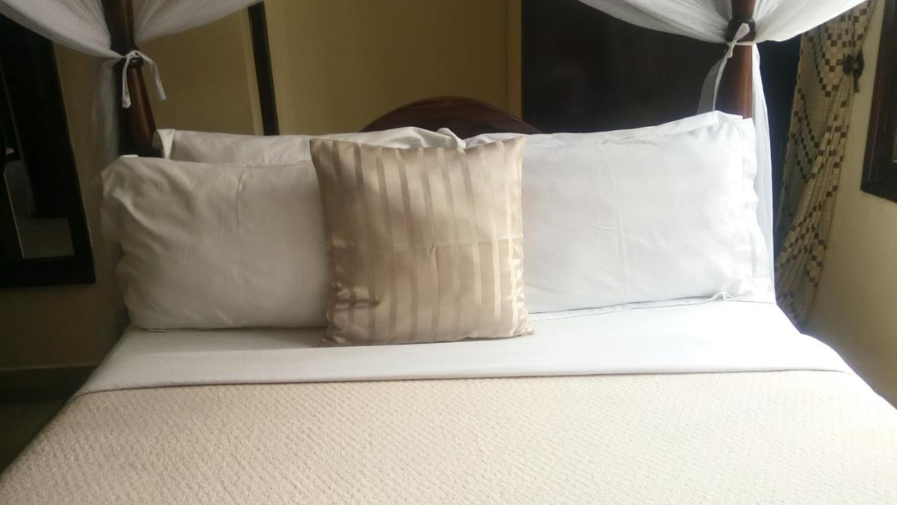 Transit Motel Ukonga Дар ес Саалам Екстериор снимка